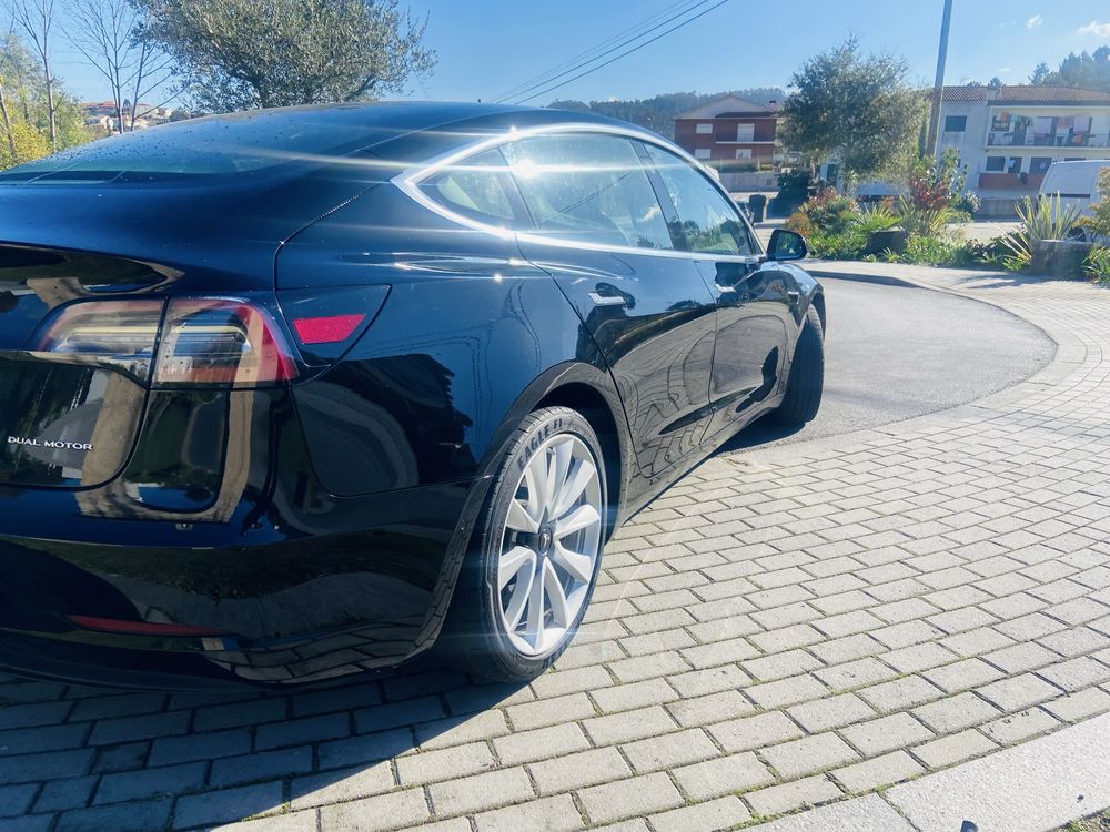Tesla Model 3 Long Range -75KW-iva dedutivel