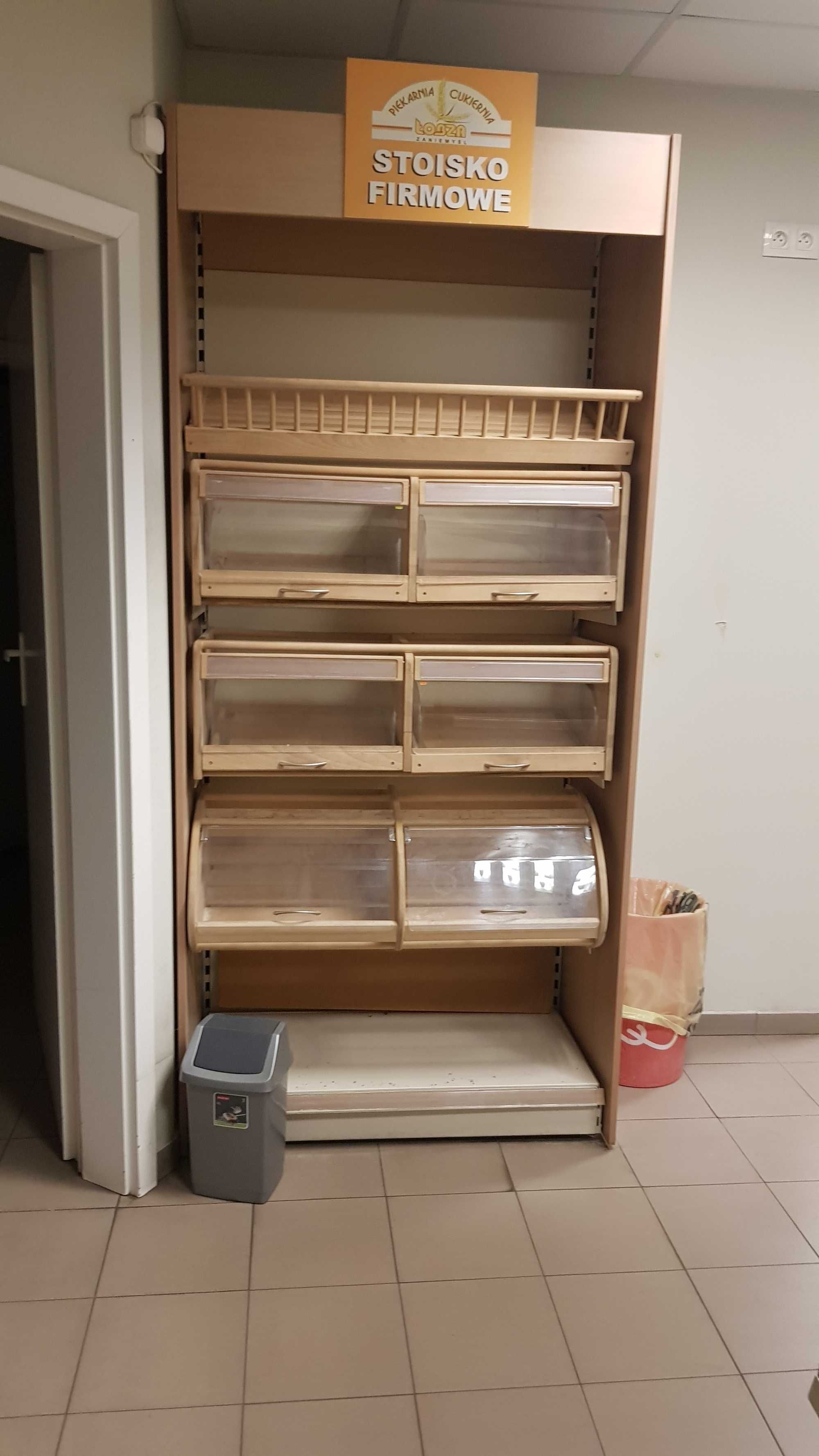 Sprzedam wyposażenie sklepu spożywczego