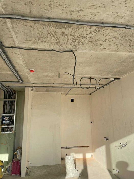 Бізнес_ЖК Файна Таун_вул.Салютна, 2_1-к_39м2_ГЕНЕРАТОР є_Паркінг_Метро