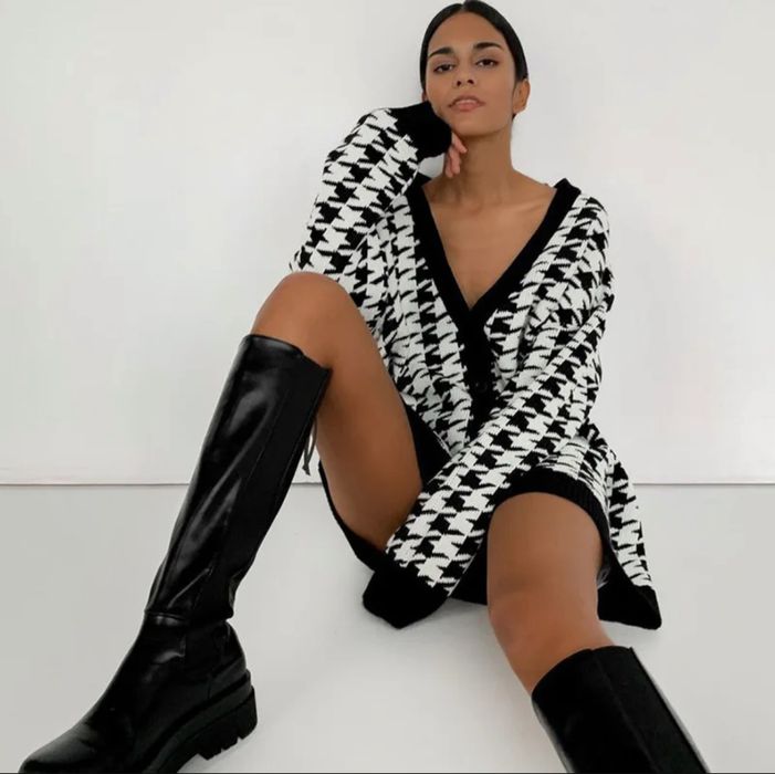 Кардиган у гусячу лапку, чорно-білий