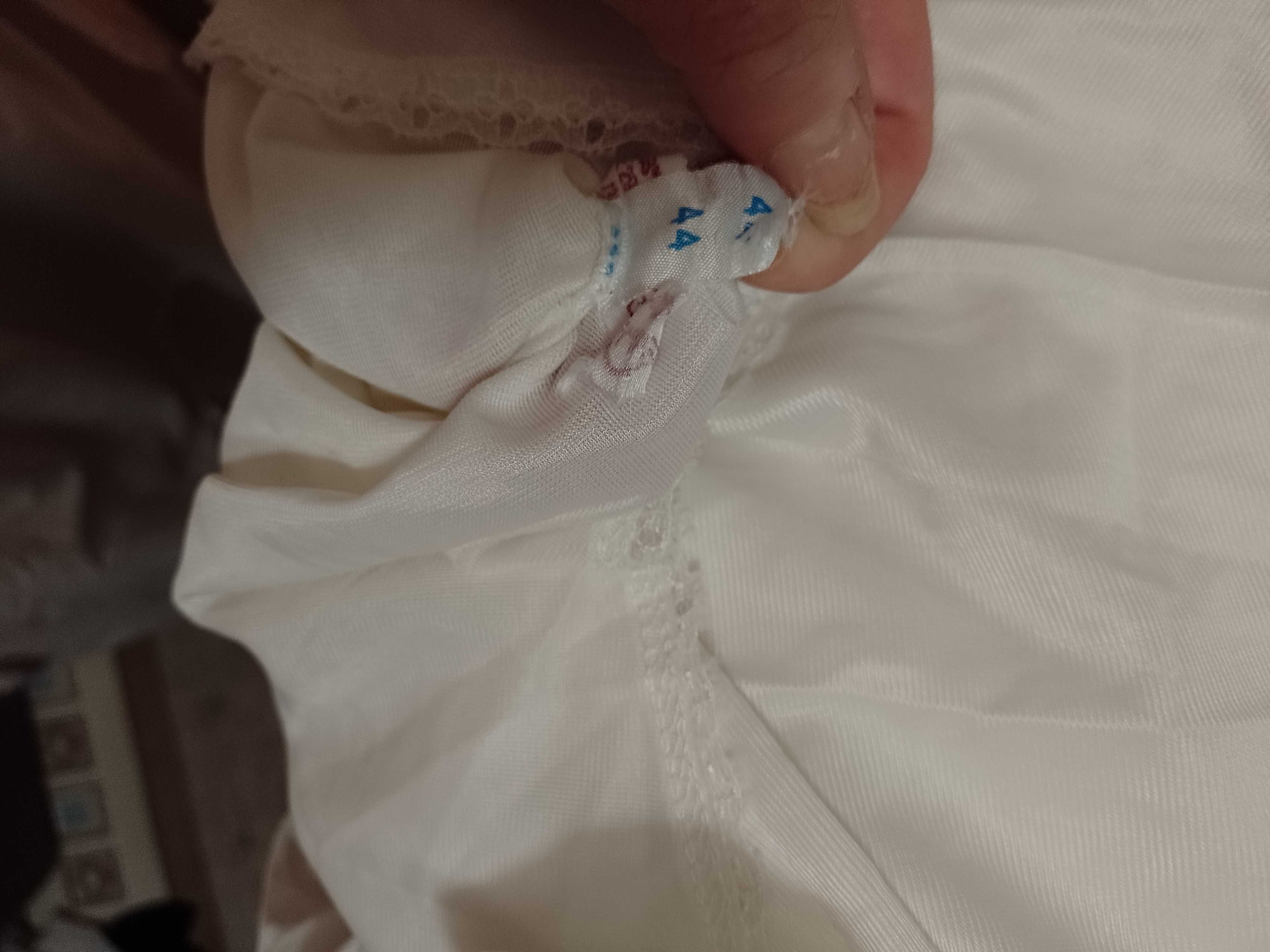 (42/44) (XL/XXL) Ekskluzywna, biała halka pod sukienkę z Londynu