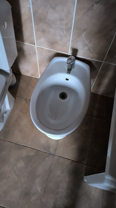 Продам біде для вани