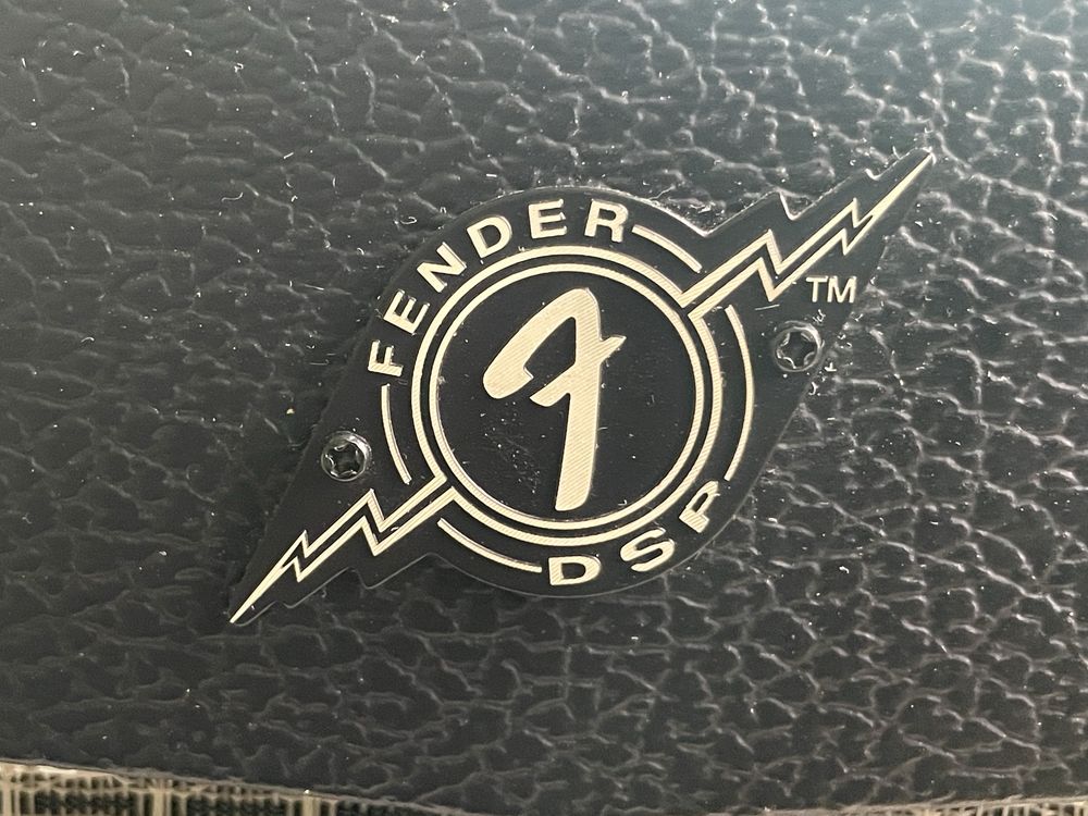 Fender Mustan I v2
