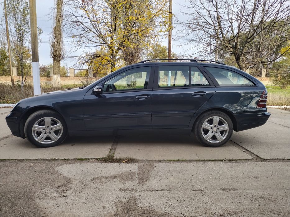 Мерседес 203 продам