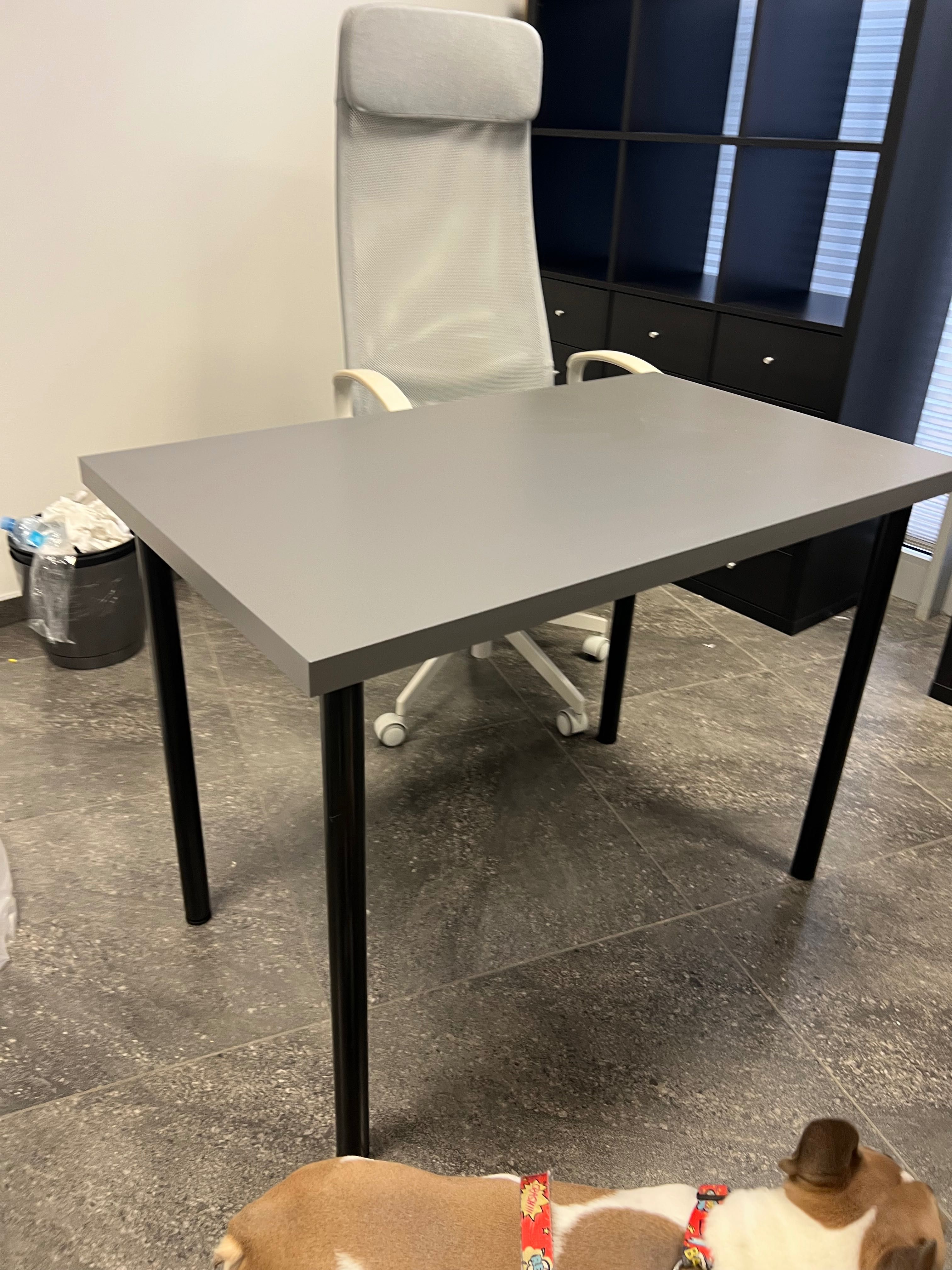 Biurko biały i ciemnoszary model, 120x60 cm Ikea jak nowe