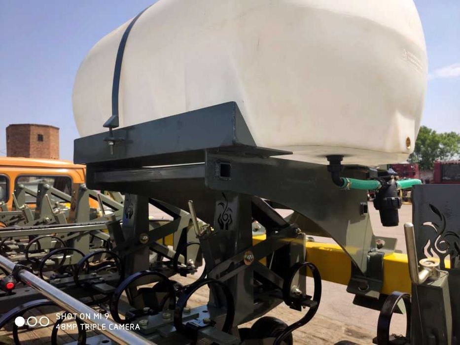 Культиватор прополюючий універсальний КПУ-5,6 Культиватор навесной КПУ