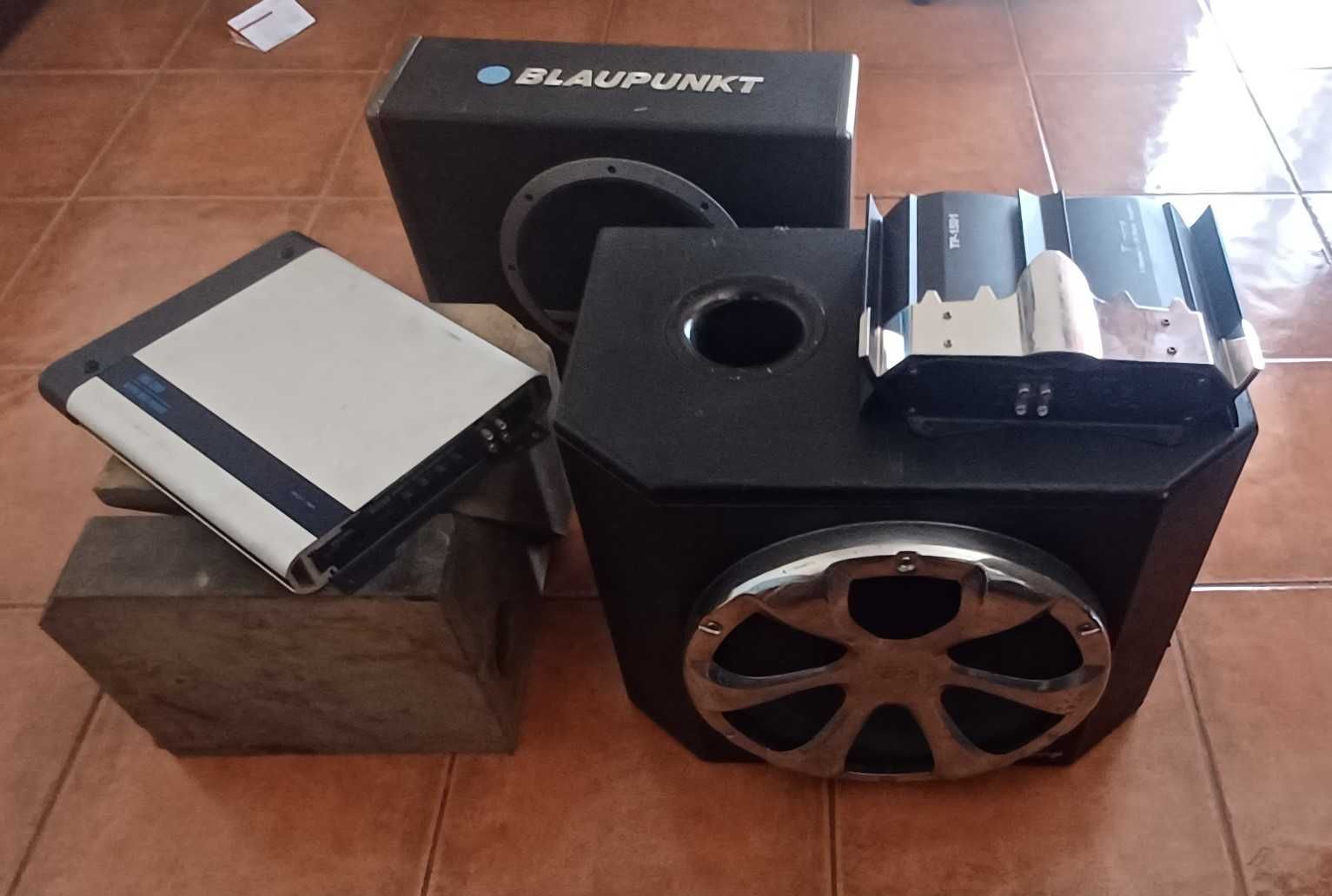 Som auto Amplificadores, subwoofer, colunas