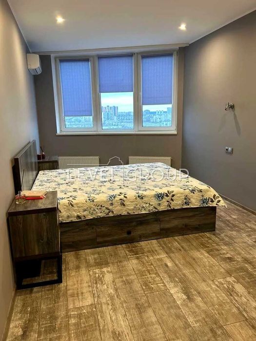 Продаж ЖК КИЇВСЬКА ВЕНЕЦІЯ 2х кімнатна Пишіть одразу відповідаю