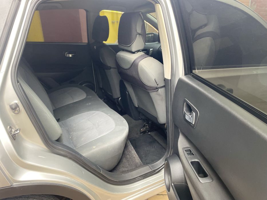 Продам нісан кашкай  гарний стан дизель