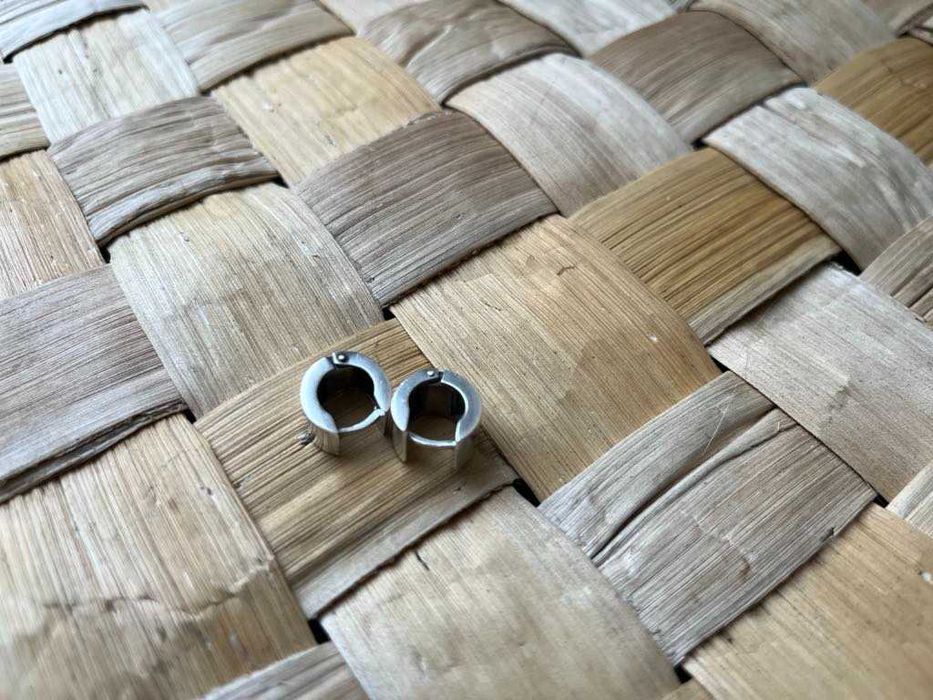 Стильні срібні кульчики