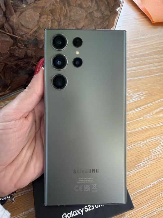 Samsung Galaxy S23 Ultra 256GB – Como Novo!