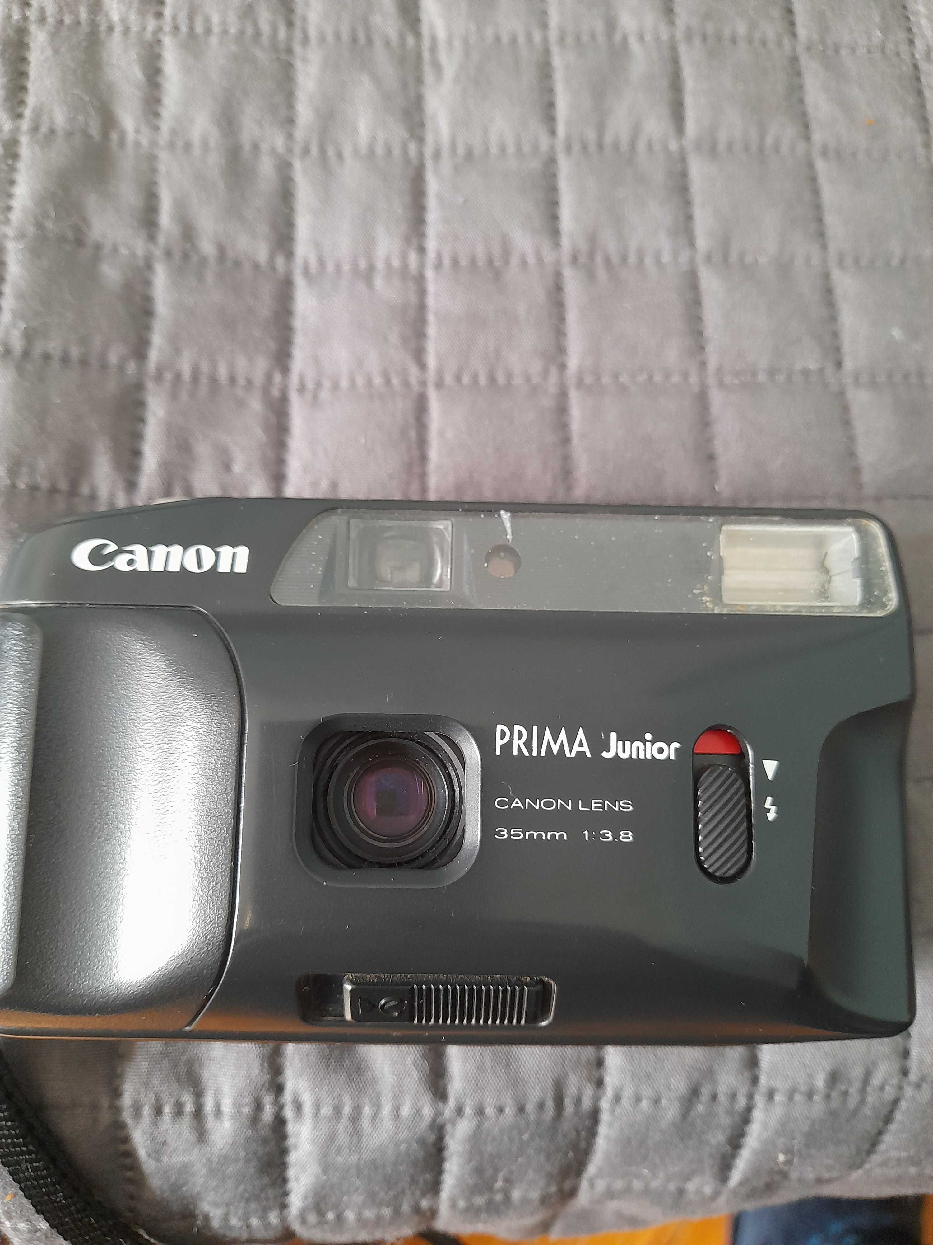 Máquina fotográfica Canon Prima Junior