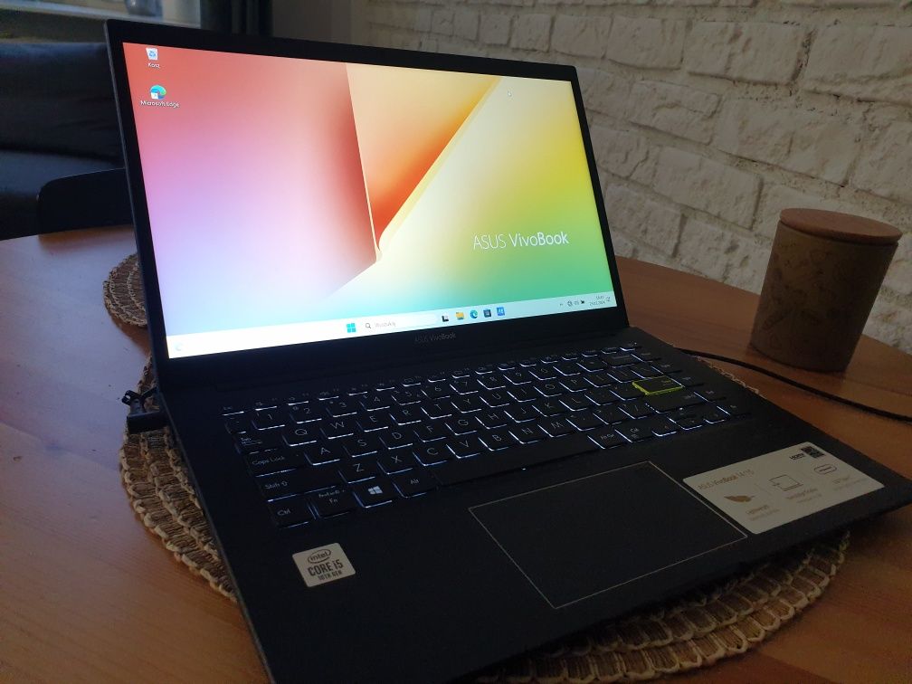 Laptop Asus VivoBook 14 X413J i5-1035G1 8GB stan idealny