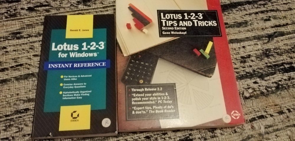 Livros Informática "Lotus 123 Tips and Tricks" e "Instant Reference"