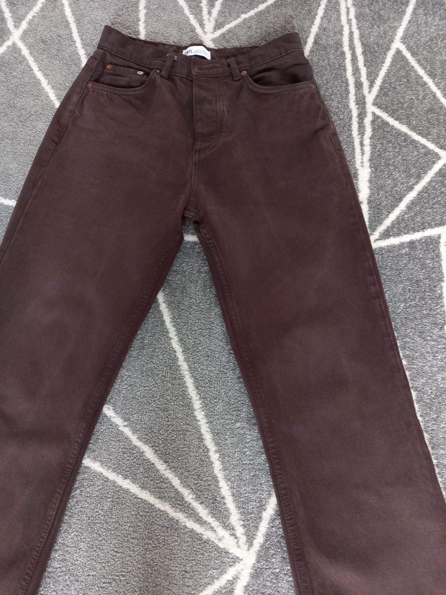 Zara, r.38 czekoladowe jeansy