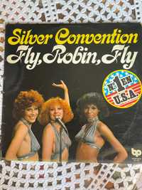 LP Vinil 33 rpm Silver Convention - Fly, Robin, Fly - Bom preço!