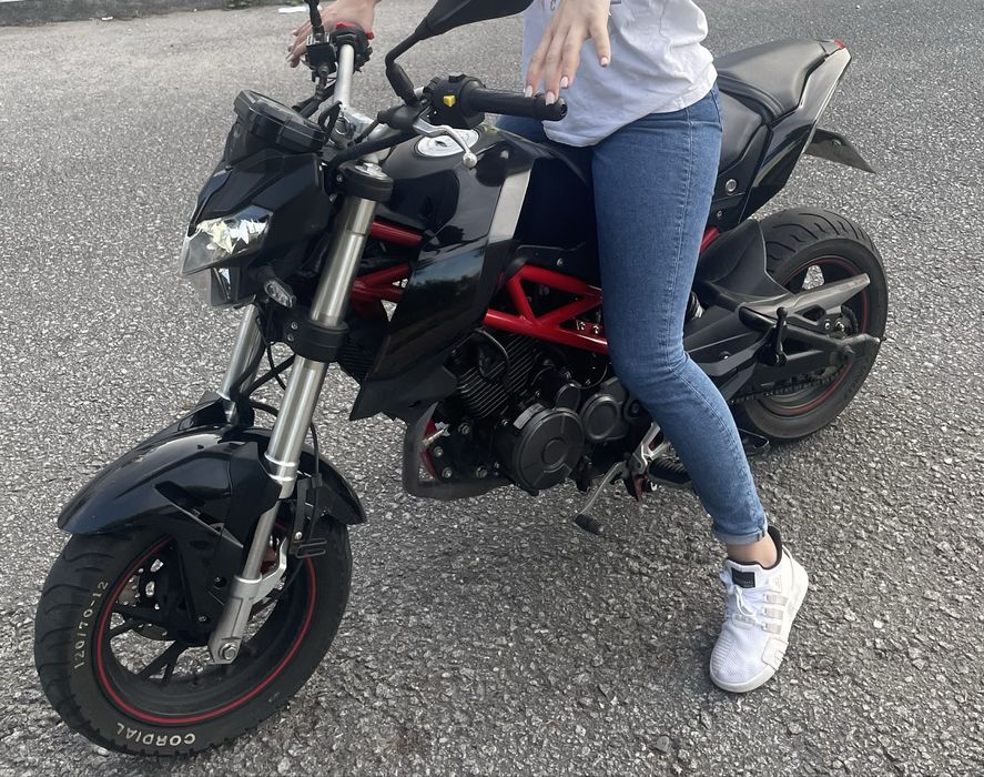 Benelli tnt 125 Excelente Estado, Pronta a Usar!