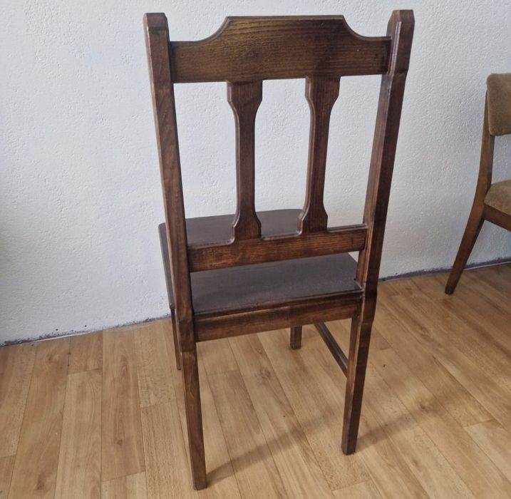 Krzesła drewniane (6 sztuk -komplet)