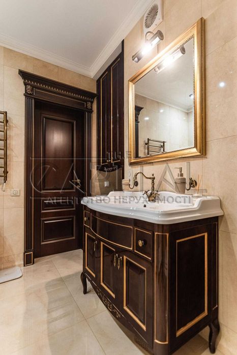 Аренда дизайнерской квартиры ПОДОЛ м Контрактовая Площадь