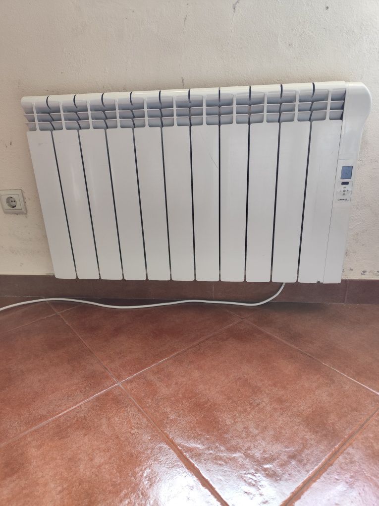 Vendo aquecedor de parede