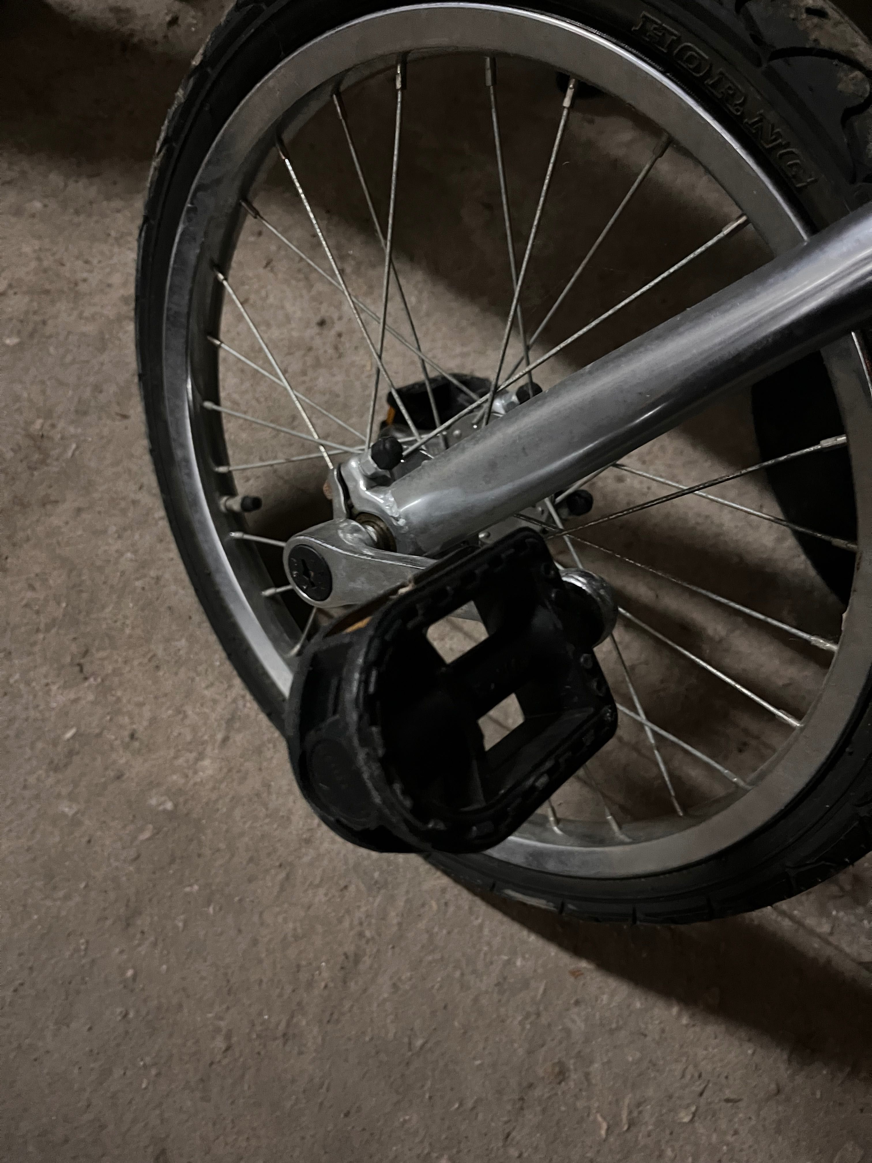 Bicicleta com uma roda