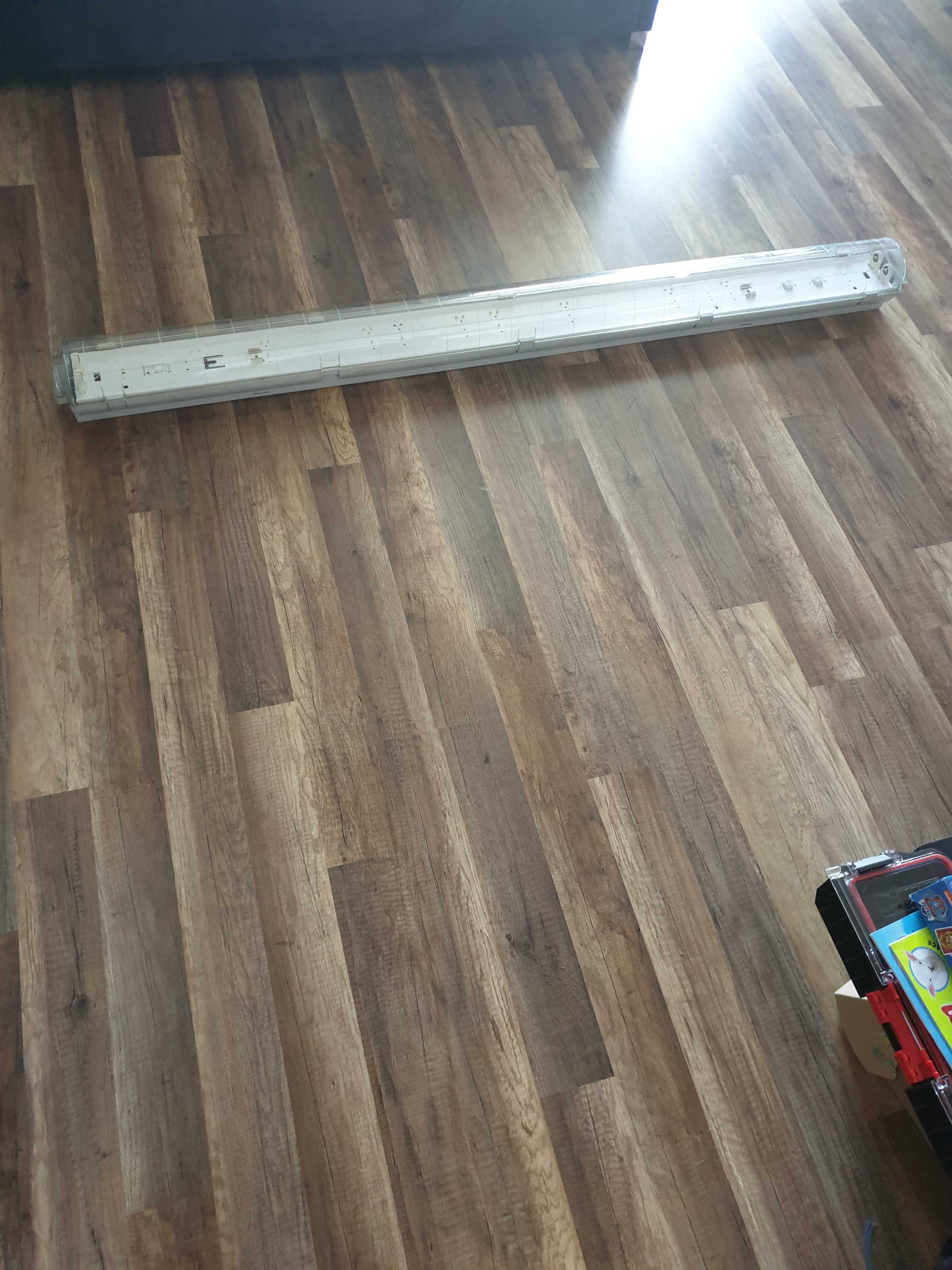Lampa Sufitowa Do Garażu