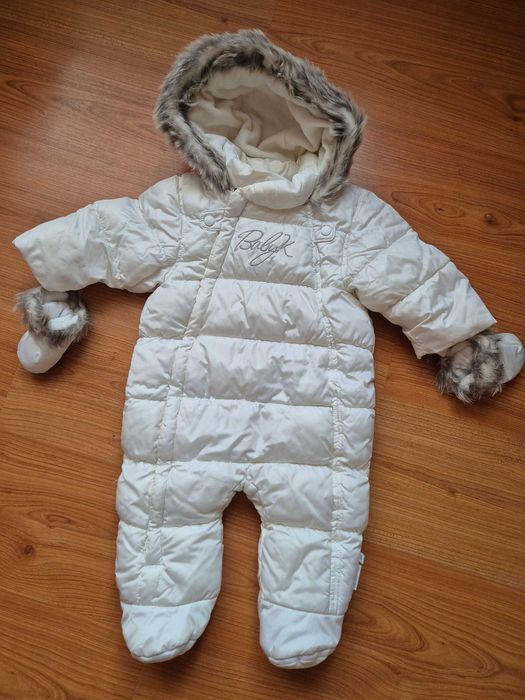 Kombinezon zimowy dziecięcy rozmiar 74/80 ze stópkami