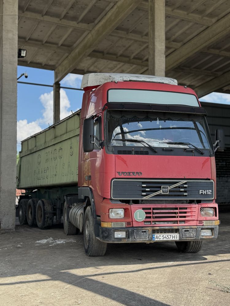 Продам Volvo FN 12 1998 р ціна за комплект Самоскид+ Тягач