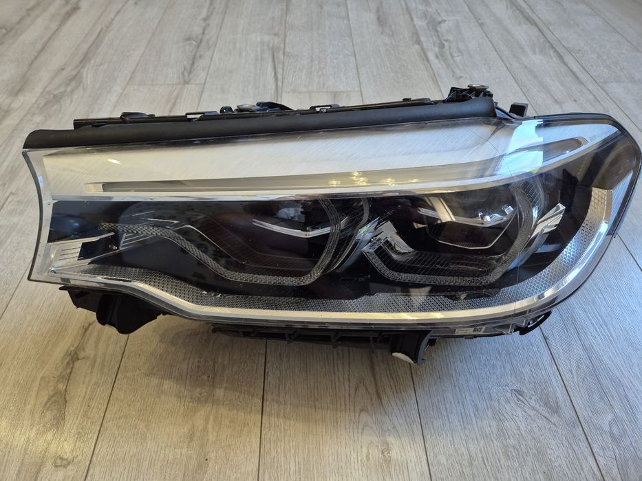Фара ліва BMW 5 Series G30 G31 LED Adaptive 2017-2020 USA