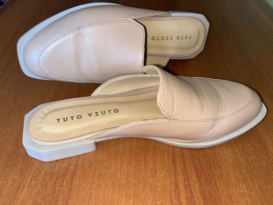 Мюлі (сабо) жіночі бежеві. Шльопанці із закритим носком