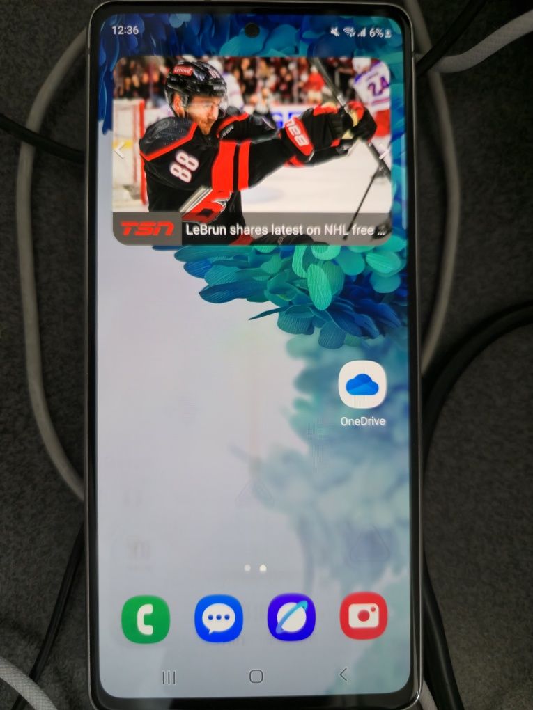 Samsung S 20fe biały