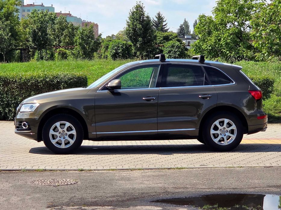 Audi Q5      2015