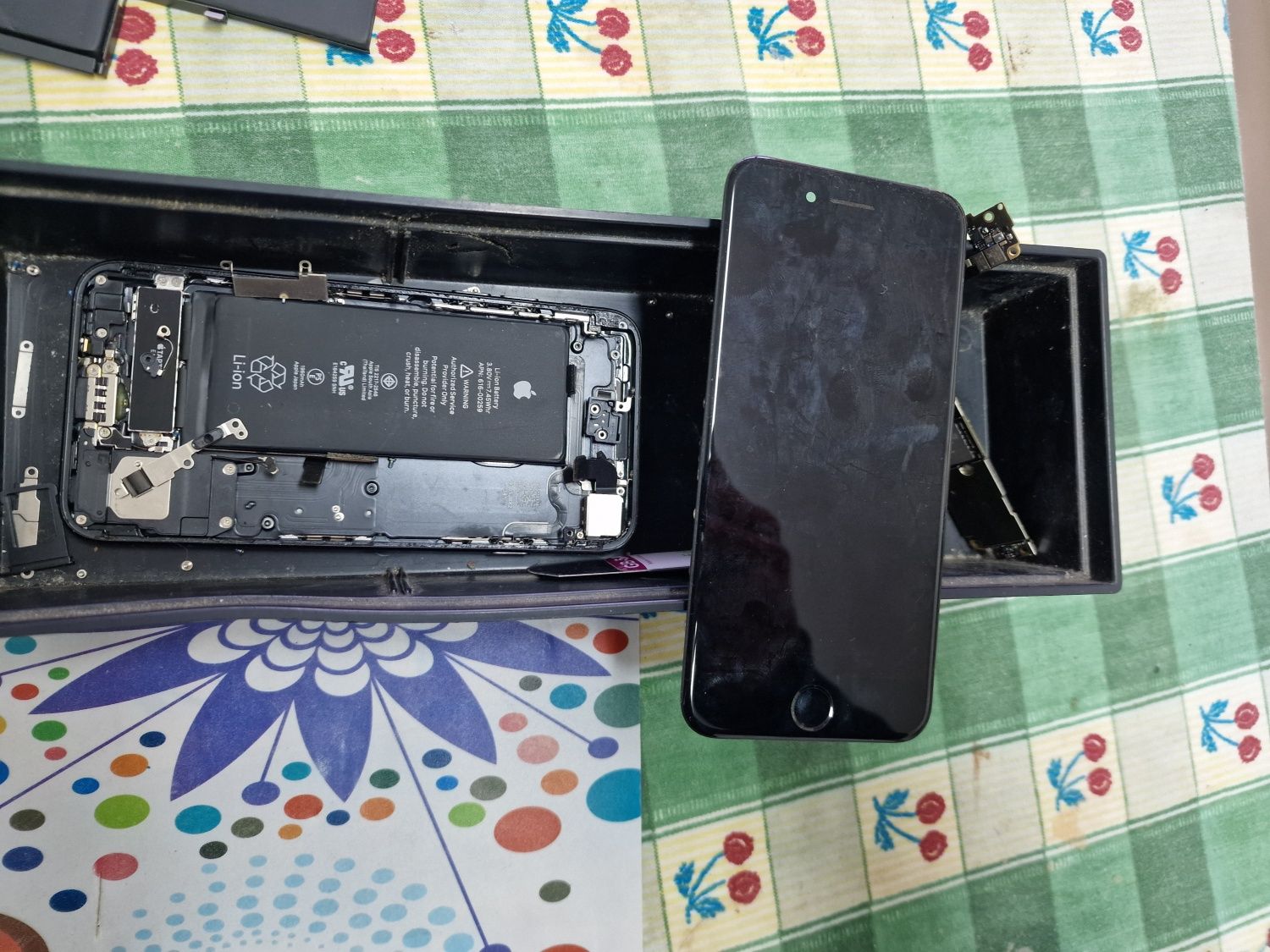 Vendo iPhone 7 de 128gb para peças