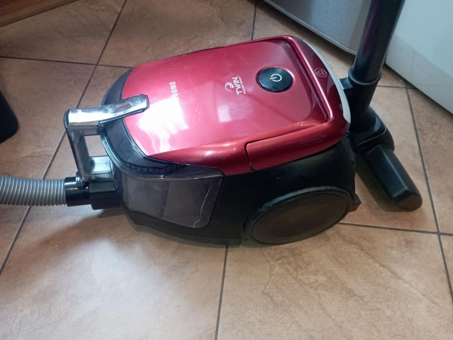 Odkurzacz bezworkowy Samsung 1500W