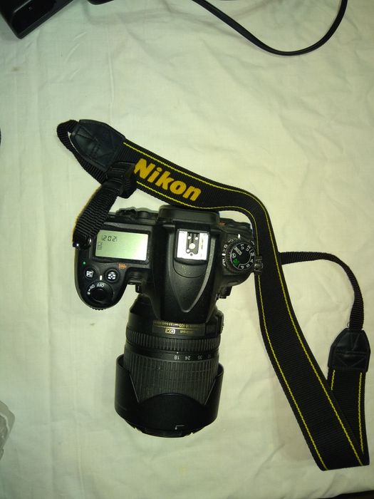 Nikon D7000 +nikor105