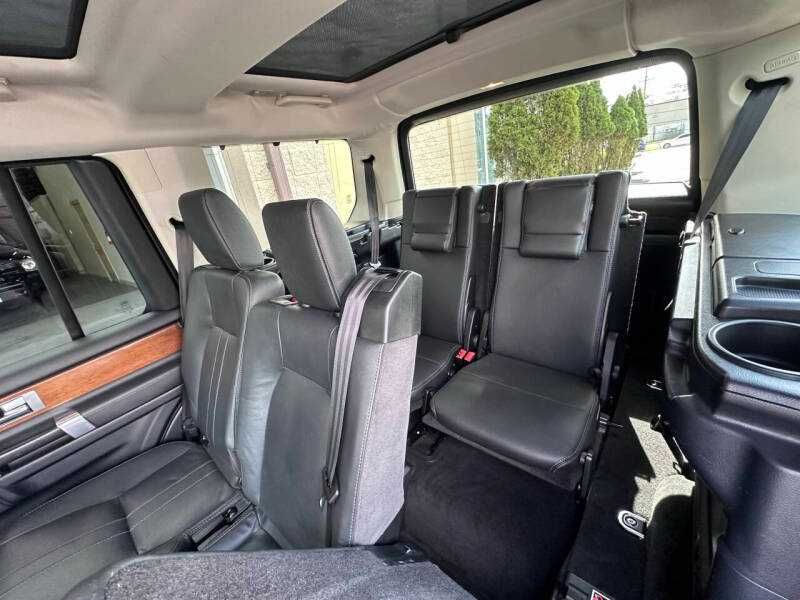 2016 Land Rover LR4