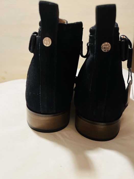 Botim em pele massimo dutti