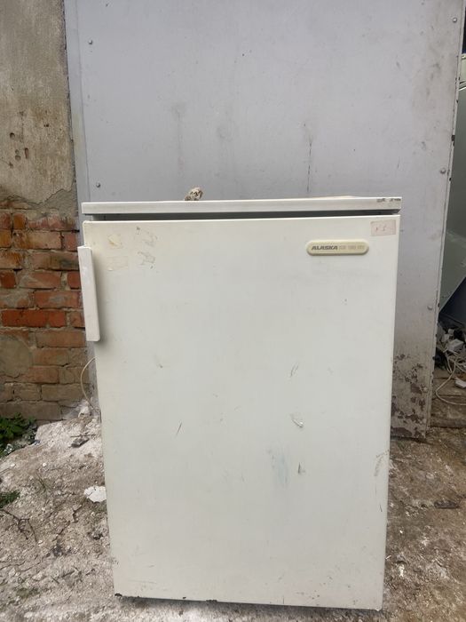 Продам робочий холодильник