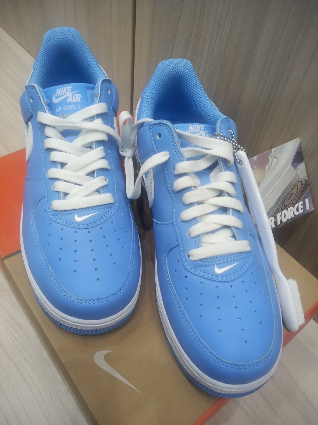 Nike Air Force 1 Low Retro University Blue r.43