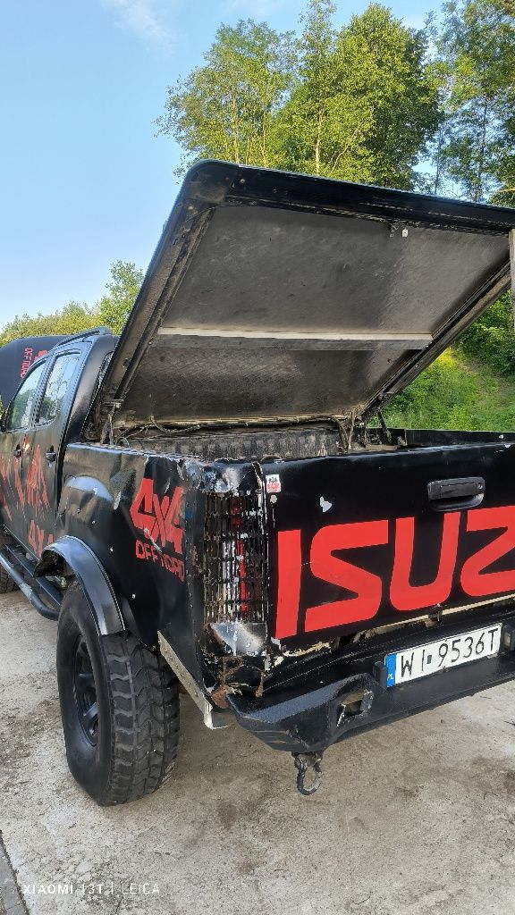 ISUZU D MAX wyjątkowo przygotowany do offroadu i nie tylko
