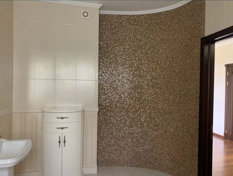 Готовый загородный комплекс с гостевым домом и баней. 500 000 $