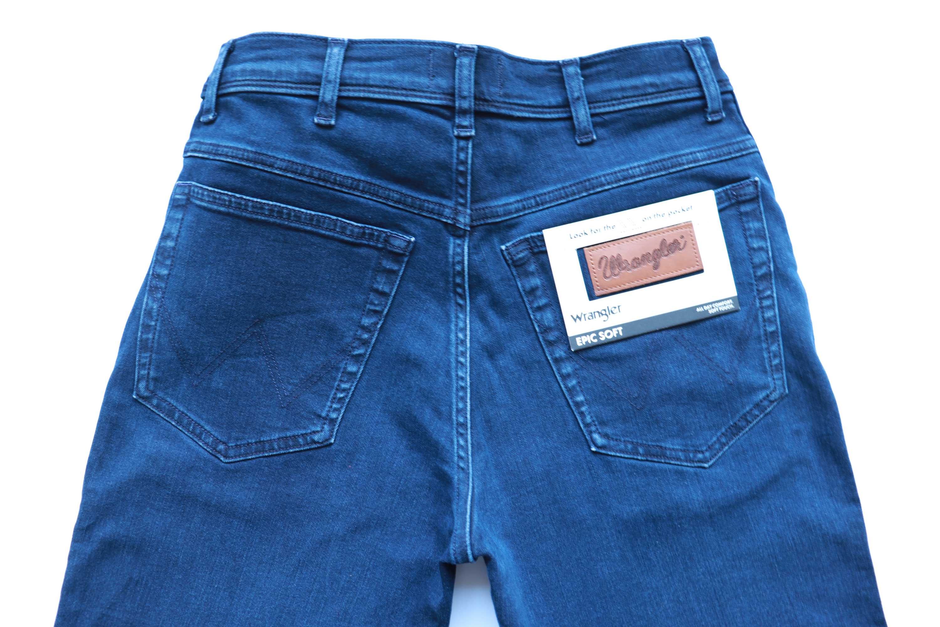 WRANGLER TEXAS SLIM 822 W32 L32 męskie spodnie jeansy nowe