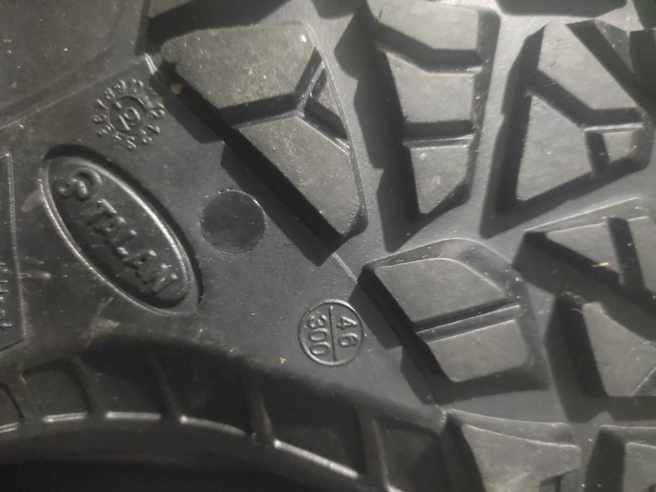 Берци нові , розмір 46