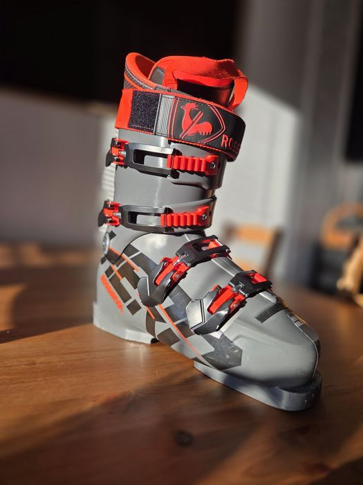 Buty narciarskie Rossignol HERO World Cup Dual Core120 27,5 2024 rok