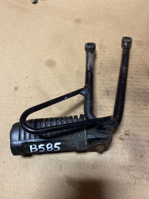 Honda XR 125 sety podnóżki tył B585