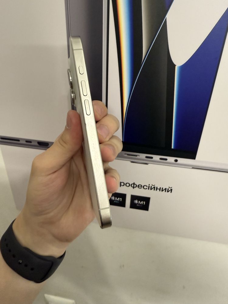 iPhone 15 Pro 128 GB
