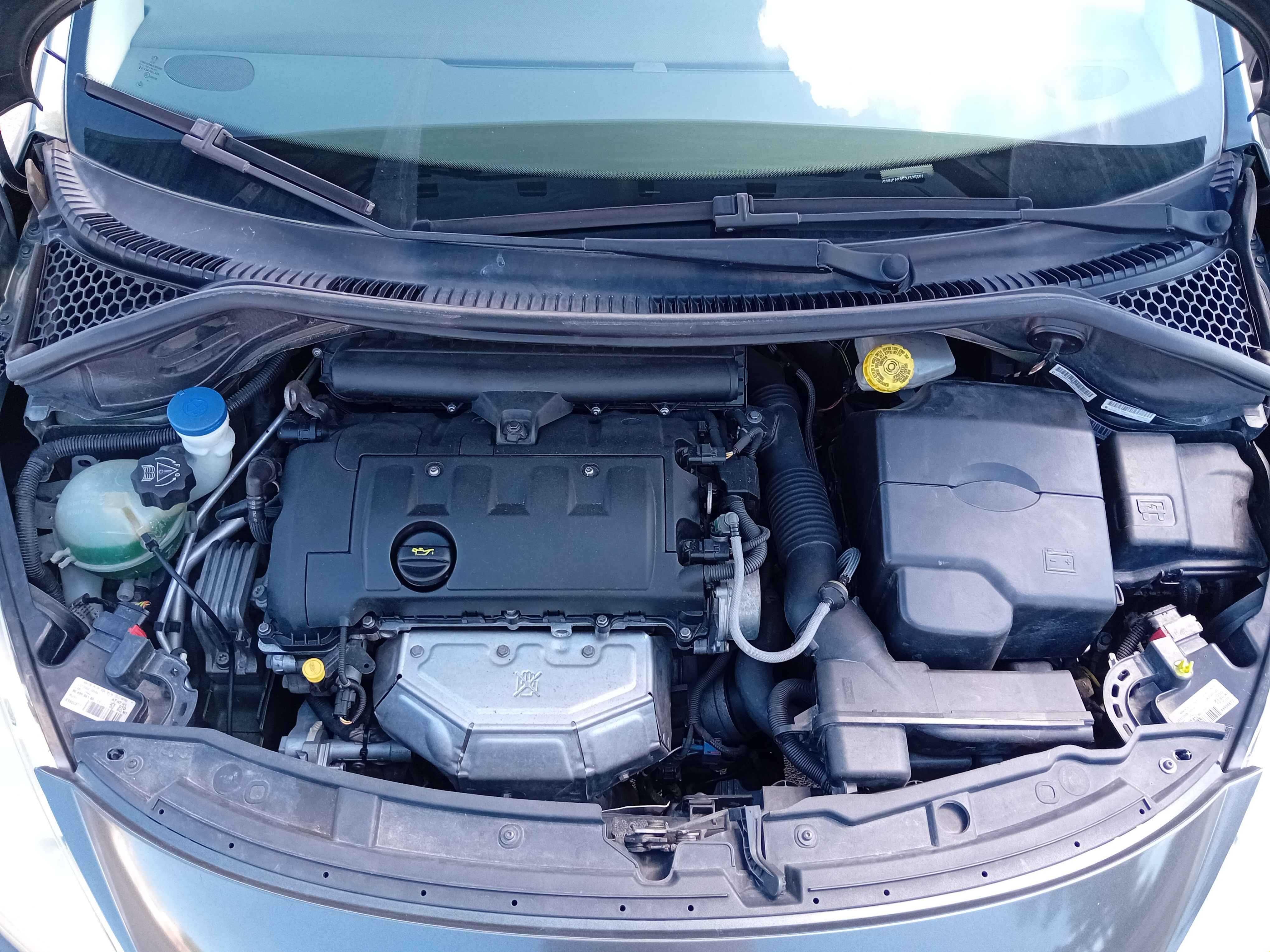Peugeot 207 1.4 Open 16v Vti