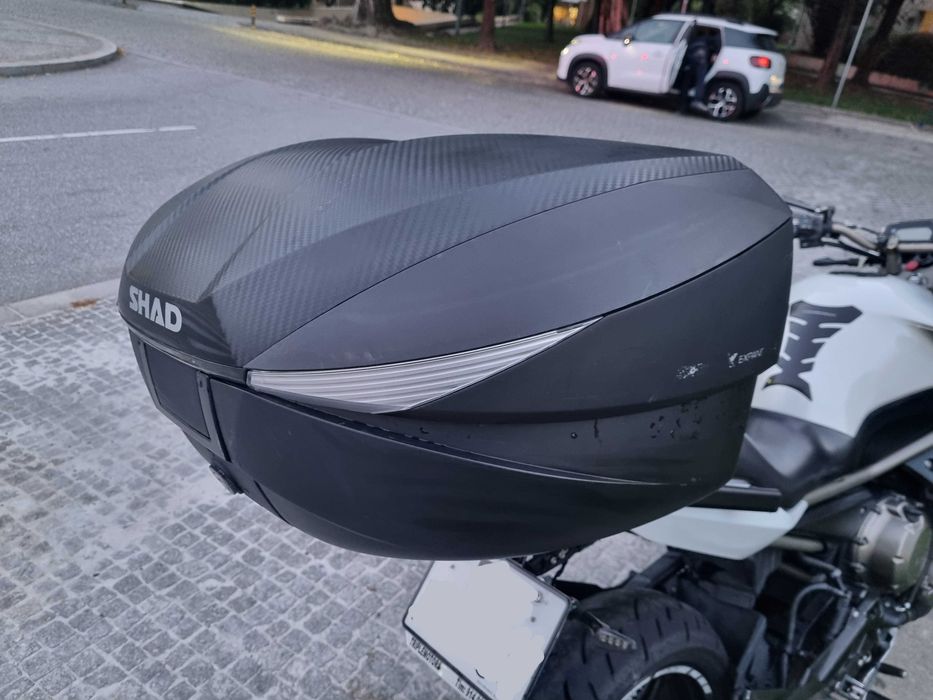 Yamaha XJ6 (Carta A2 - 35 kw - deslimitada) 2010