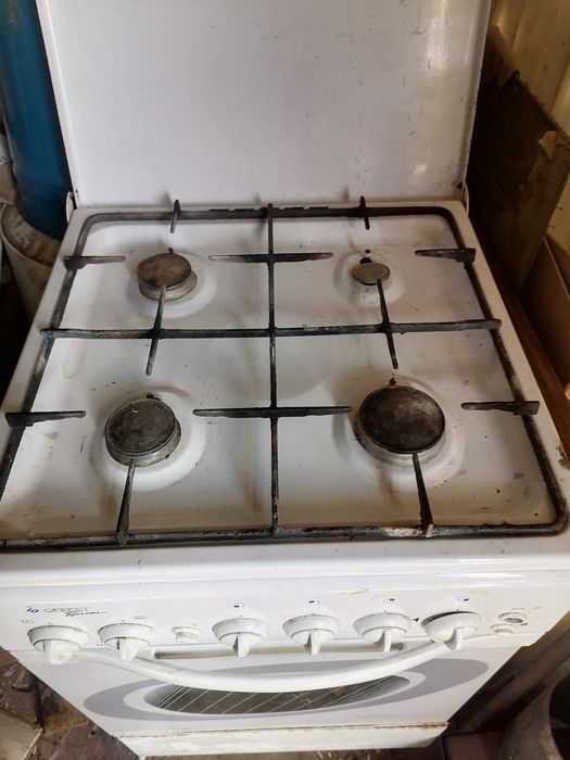 Продам газовую плиту Брест