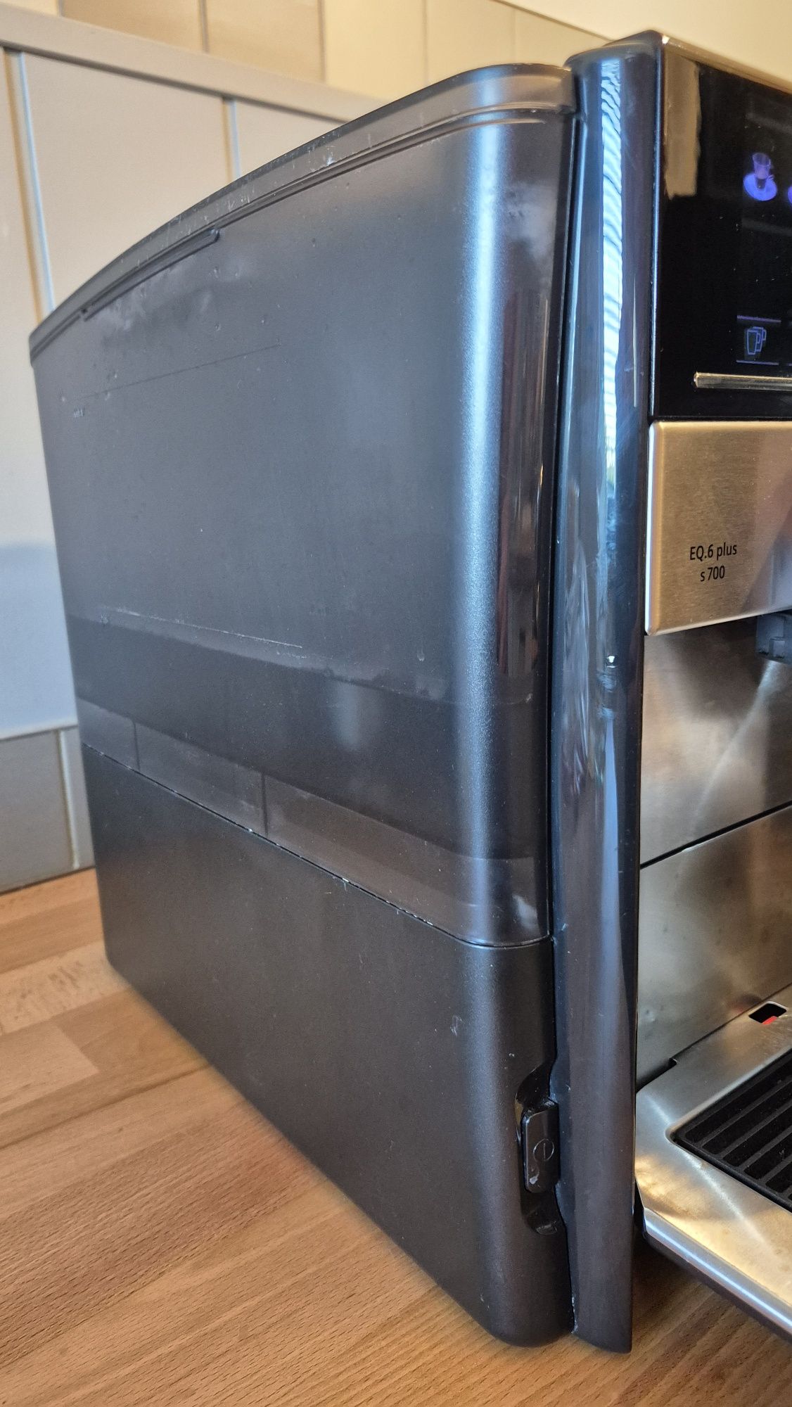 Ekspres Siemens EQ.6 Plus S700 PL EQ6 EQ
